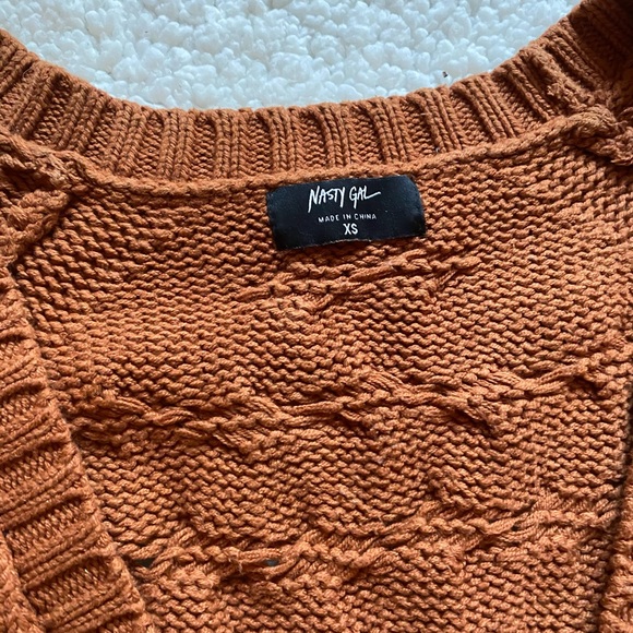 Nasty Gal Oversized V-Neck Sweater - Picture 6 of 6